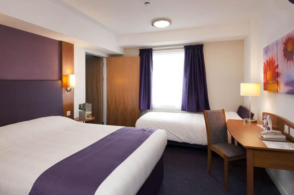 Premier Inn Exeter Central St. Davids Quarto foto